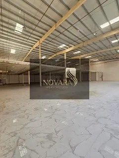 Large showroom for rent in Al Jurf Industrial Area 3, Ajman, directly behind the Chinese Market, wit