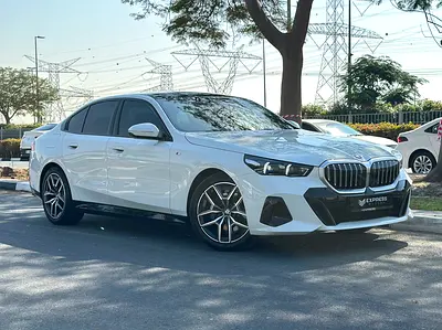 BMW 520i || M-PACKAGE || CLEAN TITLE || 2024 ||