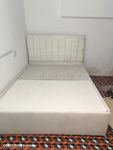 Modern Bed Frame with Mattress - Minimalist Design
