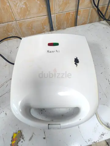 Saachi Electric Sandwich Maker for Quick Meals