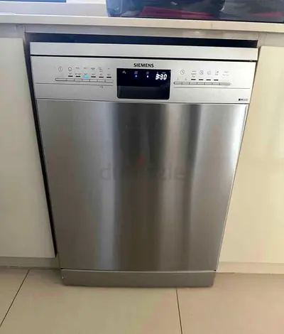 Siemens Latest Model iQ300 Dishwasher