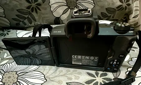 Canon EOS M50 Camera in Excellent Condition