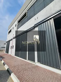 Ready-to-move-in warehouse for rent in Al Jurf Industrial Area 3, with an area of ​​3000 sq ft a