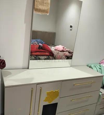 Mirror Dressing table