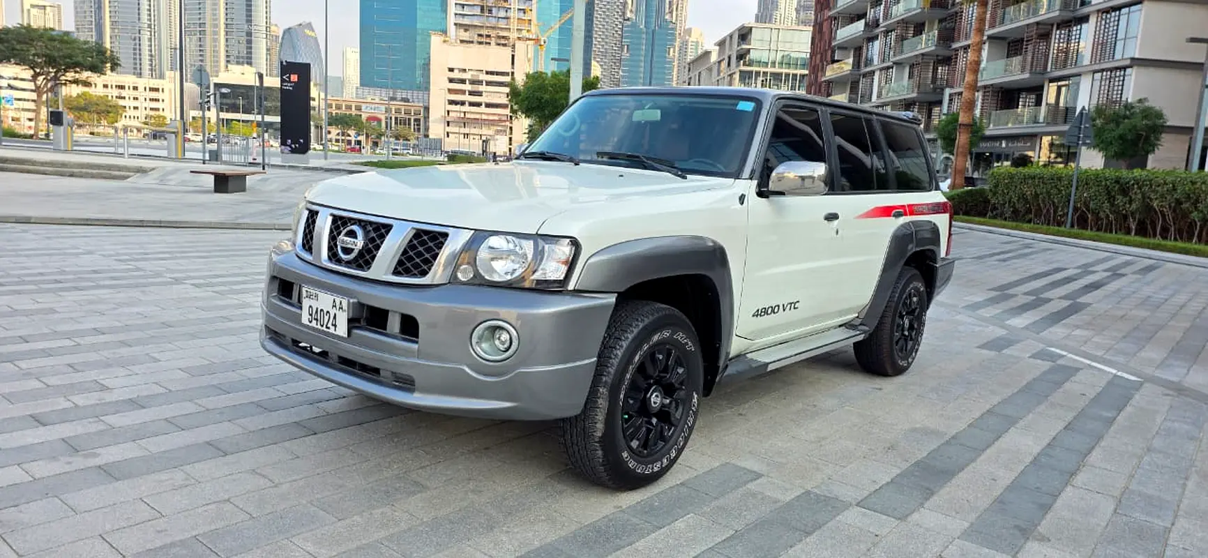 Nissan Patrol Safari 2019 — photo 1 of 15