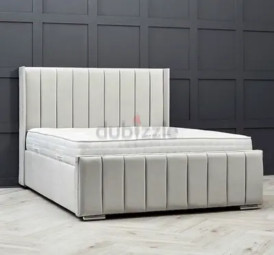 Brand new modern king size bed with hydraulic storage for sale