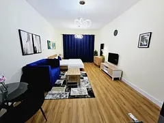 Specious and Newly Furnished Studio || Amazing Lake Views || Near Me'aisem City Centre