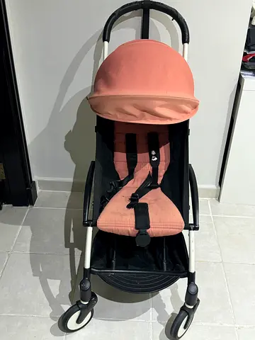 Compact and Comfortable Stroller for Easy Travels