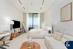 Studio | Fully Upgraded | Vacant | Burj View