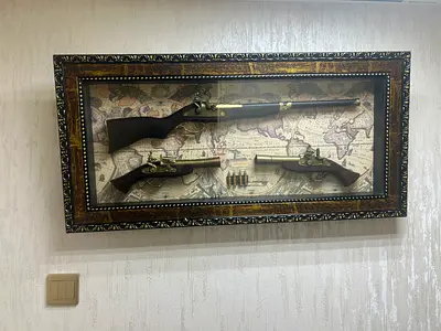 Framed Antique Collectible Gun Display 100x45 cm