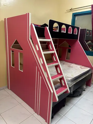 Double decker bed