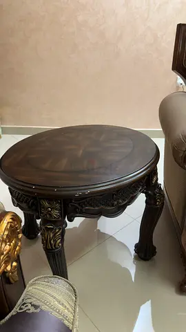 3 Elegant Round Coffee Tables