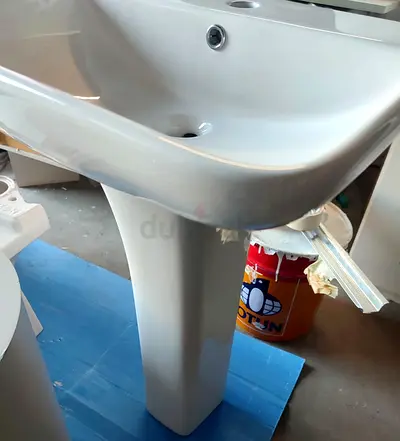 Washbasin With Pedestal