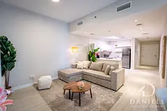 Spacious 1BR in the Heart of Dubai Marina