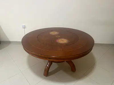 Elegant Round Wooden Dining Table