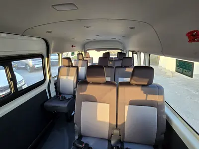 صورة 10 لـ 2026 Toyota HIACE
