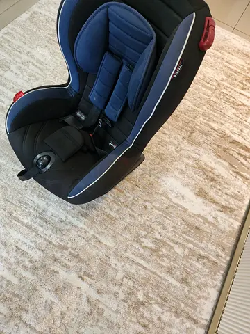 Baby car seat