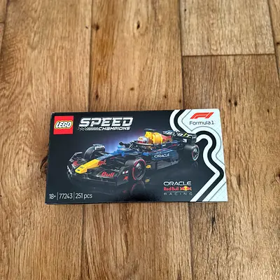 LEGO Red Bull Champions Formula 1 Racing Set , brand new unopened f1