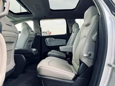 صورة 10 لـ 2009 Chevrolet TRAVERSE