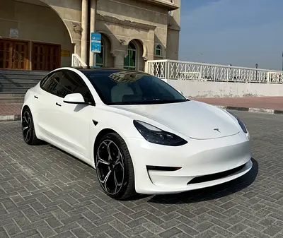 Tesla Model Y 2021 LONG BASE. SUPER CLEAN CAR