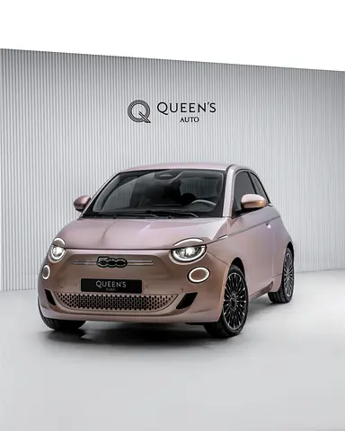 2025 FIAT 500e La Prima
