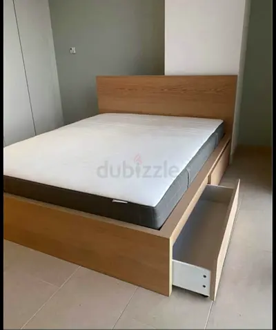 Malm ikea bed with drawer 160x200 with matress hovag