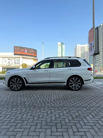 2026 BMW X7 缩略图 5