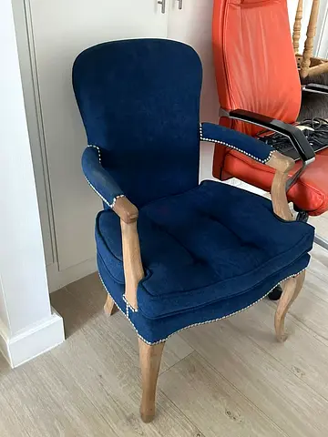 Elegant French Style Armchair