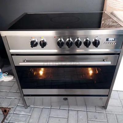 Hoover Ceramic Electric Cooker HVC-M95E-01X  90 By 60 C.m