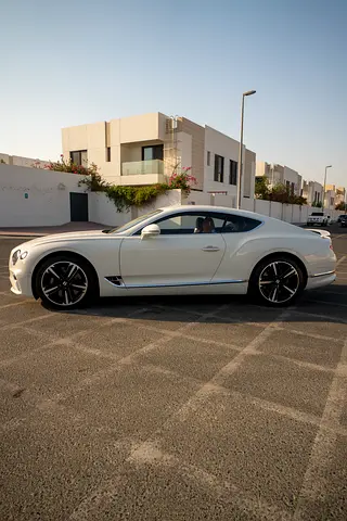 Bentley Continental GT / GCC / low km / 2 keys / W12