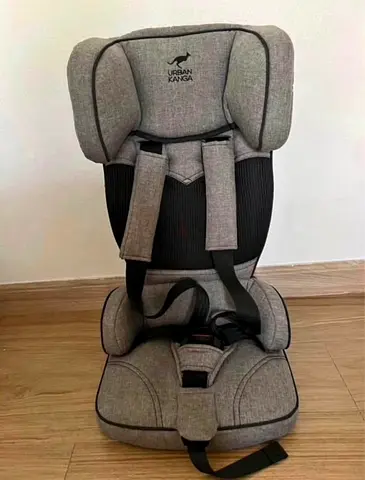 Fordable car seat Urban kanga for sale