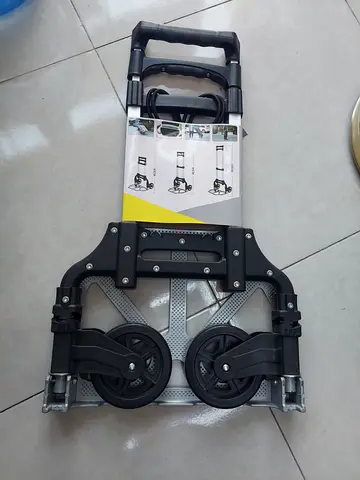 Compact Folding Hand Truck for Easy Transport 75kg loading