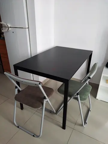 Black Dining Table  Chairs