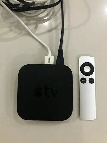 Apple TV (3rd generation), model A1469. Plays media to a TV or external display. Supports Full HD 10