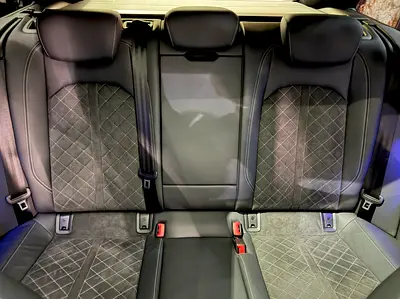 صورة مصغرة 17 لـ 2021 AUDI RS4