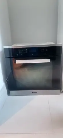 Oven