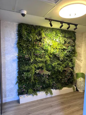 Exclusive  Room Partition – Prime Location Near Baniyas Metro Station