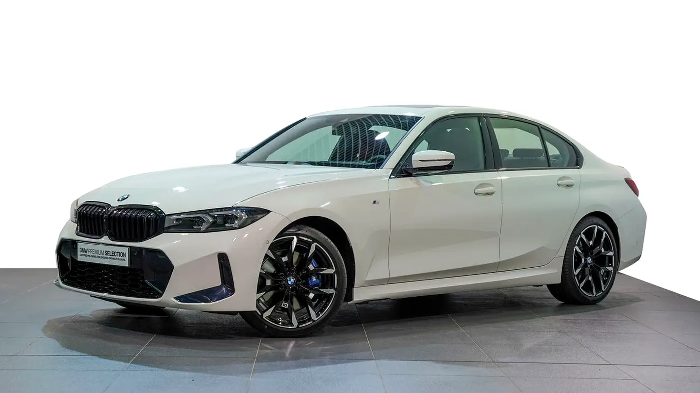 BMW 3-Series 2025 — photo 1 of 14