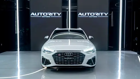 صورة 2 لـ 2021 AUDI RS4