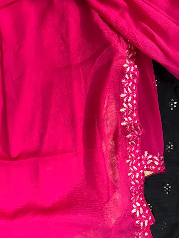 Elegant Pink dupatta with black shirt
