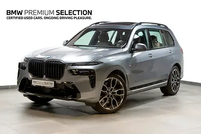 BMW X7 40i M Sport Pro (REF NO# 166101)