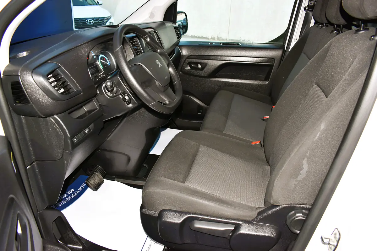 Peugeot Expert 2023