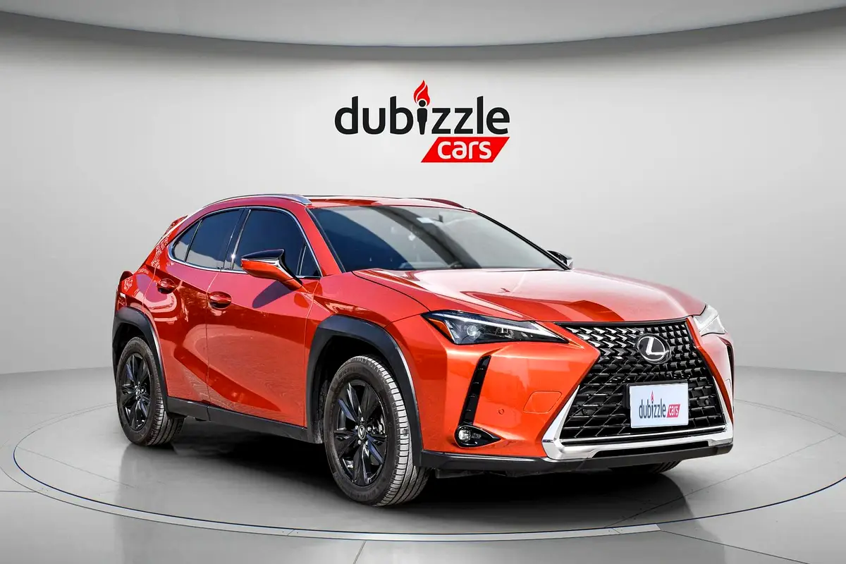 Lexus UX-Series 2023 — photo 1 of 20