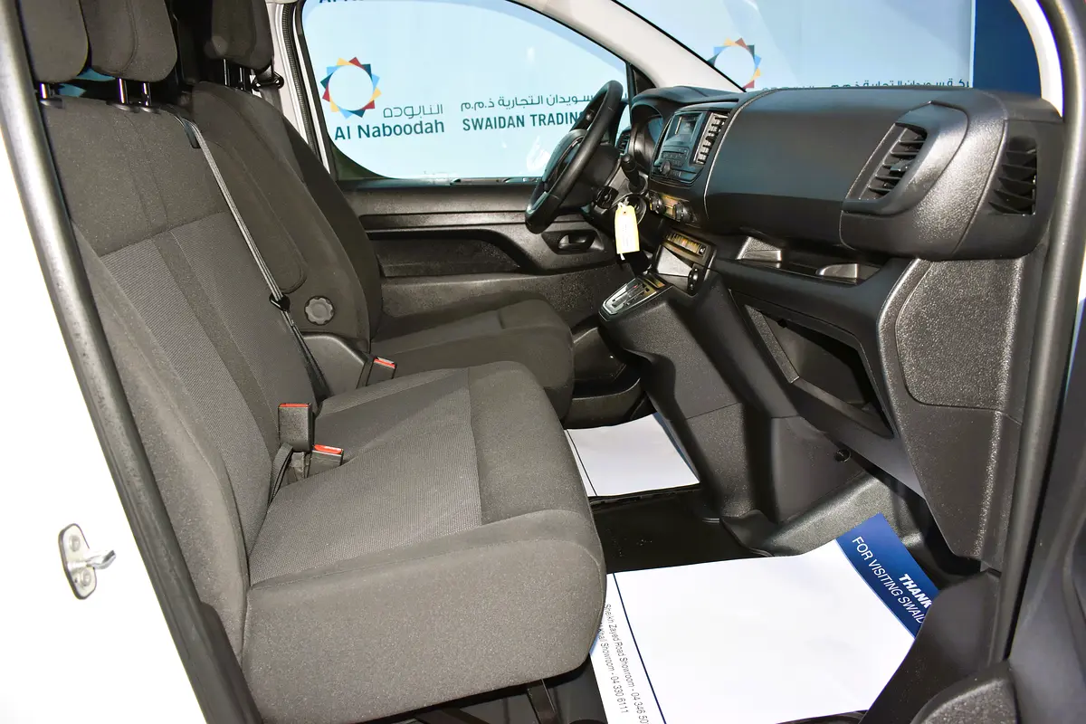 Peugeot Expert 2023
