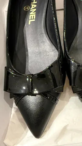Chic Chanel Black Heels with Bow Detail