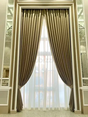 Elegant Full-Length Curtains for Luxurious Spaces