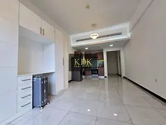 Fitted Kitchen | Spacious Unit | Call Now