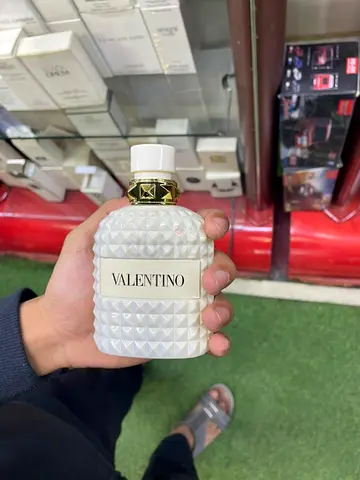 Valentino Perfume - Elegant Fragrance for Every Occasion