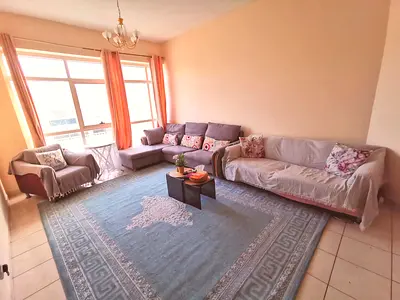 Cozy Living Room Set with Stylish Rug