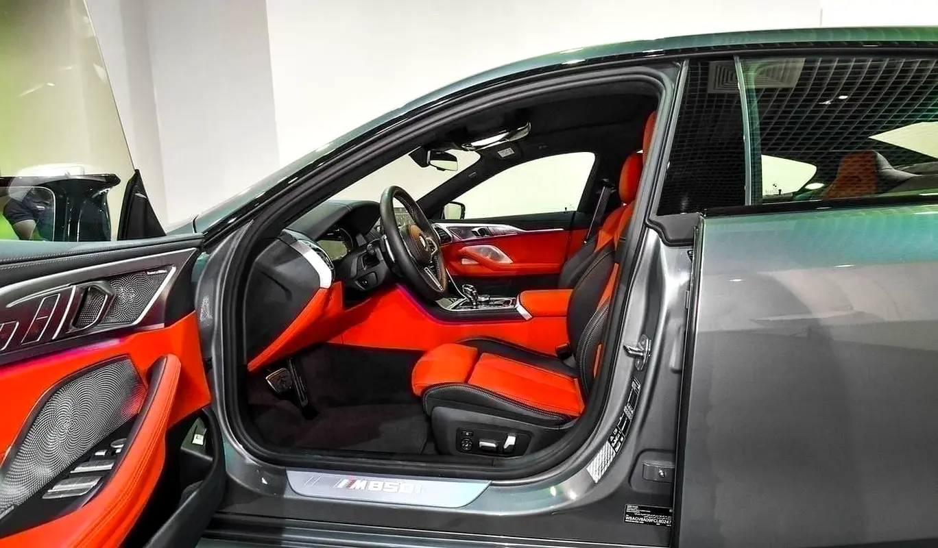 BMW 8-Series 2023